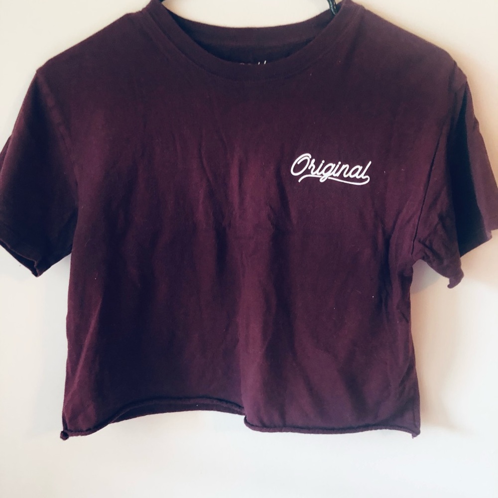 burgundy crop top